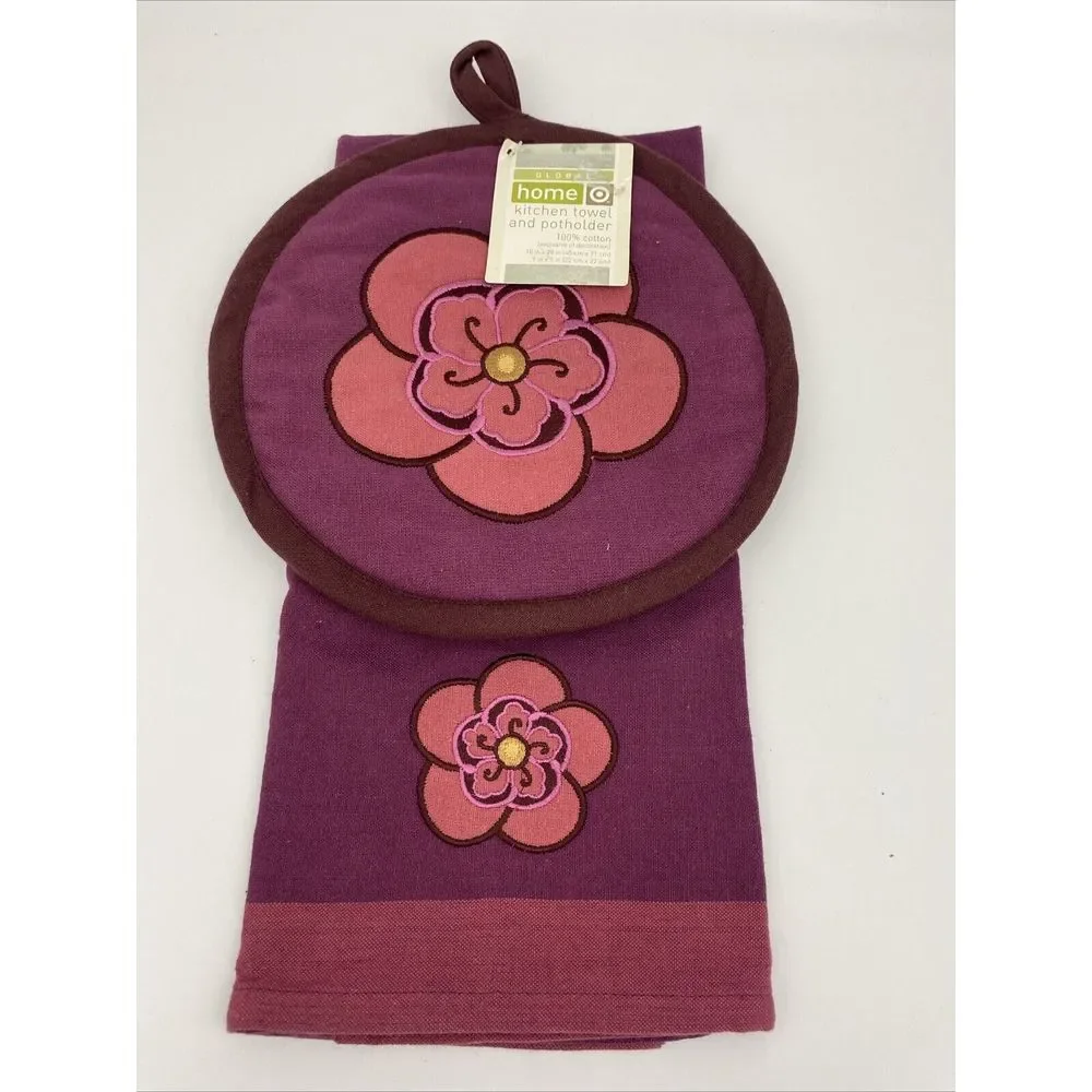 Global Home Target Kitchen‎ Towel And Potholder Red Flower Set